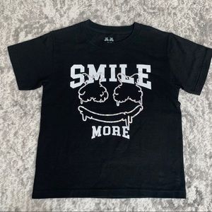 Black Marshmello ‘Smile More’ T-shirt- youth small